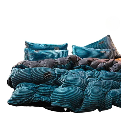 Velvet Duvet Set 6x7 – 1 Duvet + 1 Bedsheet + 2 Pillowcases (Weaverbird/Jibao) - Upgrade your bedroom with this luxurious Velvet Duvet Set (6x7) from Weaverbird/Jibao, designed to give you comfort.