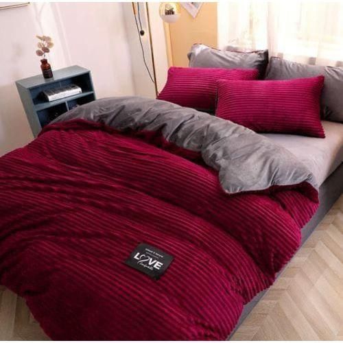 Velvet Duvet Set 6x7 – 1 Duvet + 1 Bedsheet + 2 Pillowcases (Weaverbird/Jibao) - Upgrade your bedroom with this luxurious Velvet Duvet Set (6x7) from Weaverbird/Jibao, designed to give you comfort.