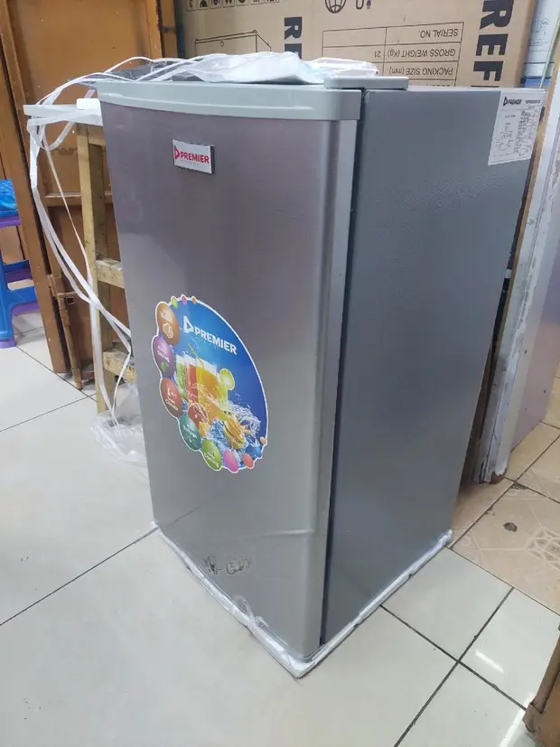 Premier 90 Litres Single Door Refrigerator – Compact & Energy-Efficient Fridge – the perfect balance of style, efficiency, and convenience for homes, offices, or small businesses.