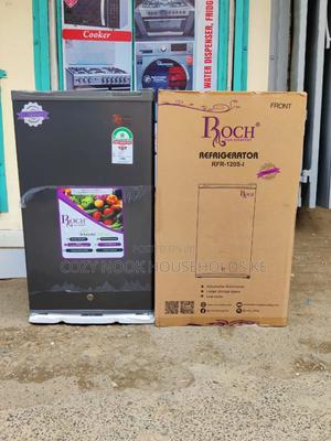 ROCH RFR-120-S-I Single Door Refrigerator – 93 Litres Compact & Efficient Fridge. Designed with efficiency, convenience, and modern style, this fridge ensures your food and drinks stay fresh.