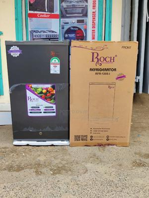 ROCH RFR-120-S-I Single Door Refrigerator – 93 Litres Compact & Efficient Fridge. Designed with efficiency, convenience, and modern style, this fridge ensures your food and drinks stay fresh.