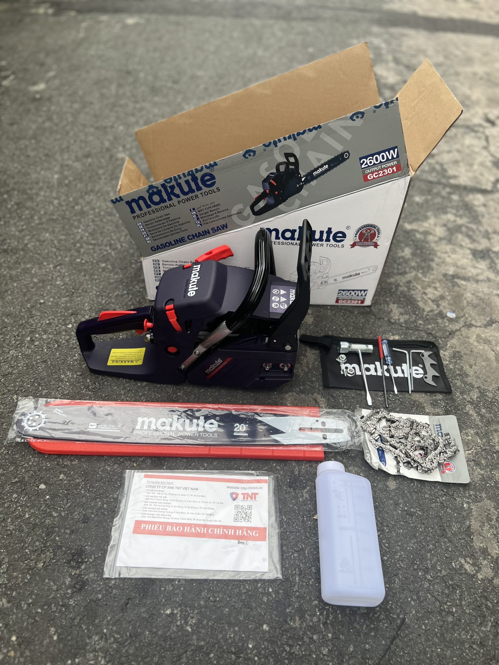 Sacco GC2301 Gasoline Chain Saw – 2600W Powerful Petrol Chainsaw. Engineered for professional forestry work and serious home users who demand power and precision.