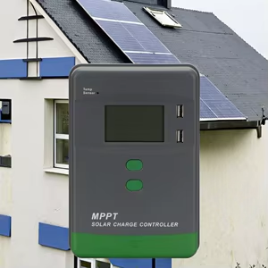 Phoenix MPPT 40A Solar Charge Controller – 12V/24V Intelligent Regulator for Off-Grid Solar Systems. Designed for medium off-grid and hybrid installations.