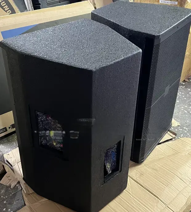 Premier 15-Inch Wooden Speaker – High-Power Bluetooth Party Speaker with Deep Bass & Clear Sound. This speaker delivers deep, punchy bass and crystal-clear highs—perfect for parties, events, home ent