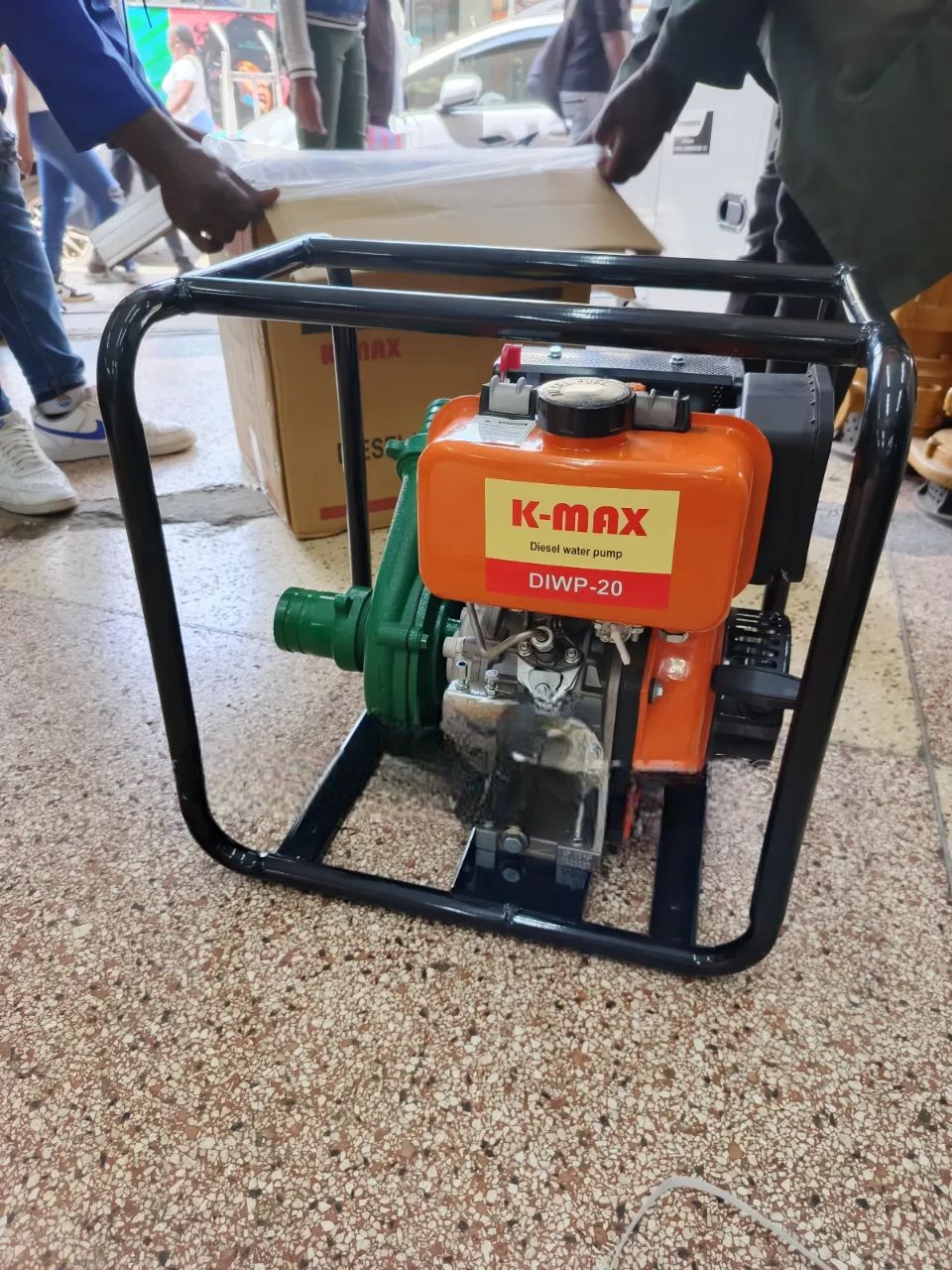 KMAX 2″ Diesel Water Pump – 7HP, 30m³/h Flow Rate, 7m Suction & 23m Lift – Heavy Duty Cast Iron Pump. Perfect for farms, irrigation, construction, and flood control. Durable, powerful, and fuel-effici