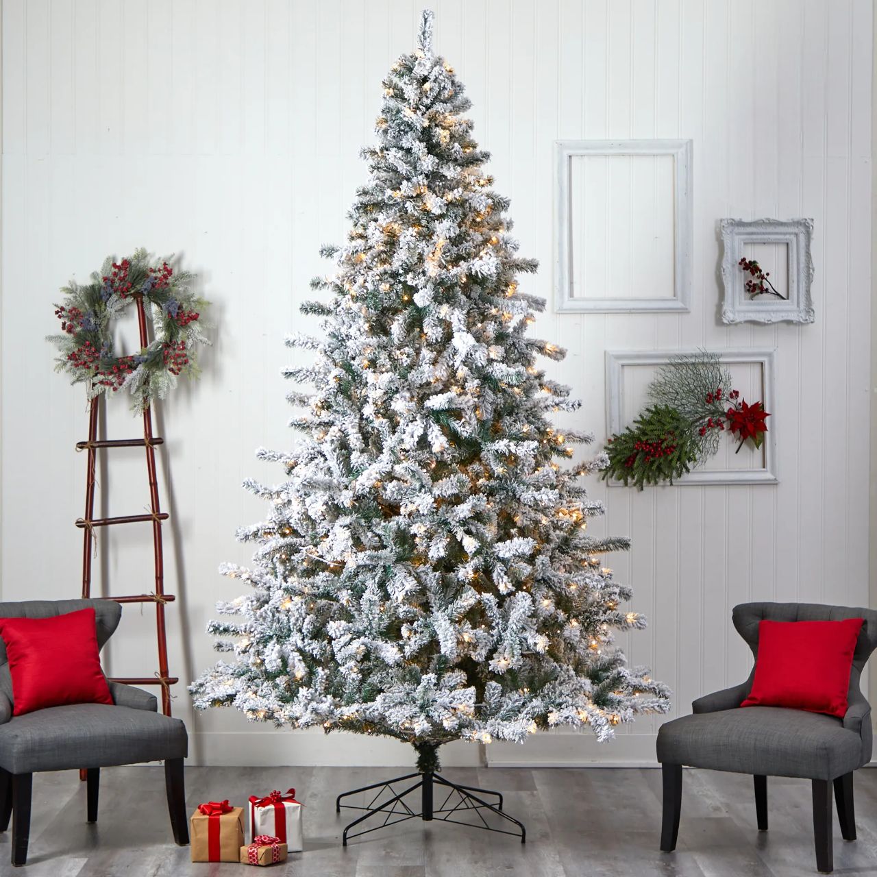 Snow-Flaked Christmas Tree 1.2M (4FT) – Elegant Frosted Holiday Decoration. A compact, beautifully flocked artificial tree designed for small spaces, homes, offices, shops, and festive table displays.