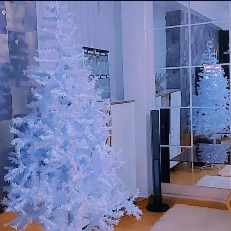 1.8M  White Christmas Tree – Full Snowy Artificial Tree with Sturdy Metal Stand Premium Dense PVC White Branches. Well-shaped silhouette that looks stunning in both minimalist & themed Christmas décor