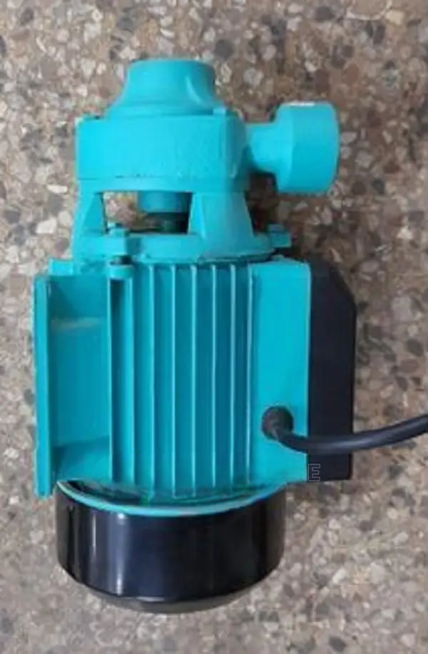 25V 0.5HP DC Water Booster Pump – 370W High Efficiency. A high-efficiency, compact pump designed to increase water pressure for domestic, agricultural, and solar water applications.