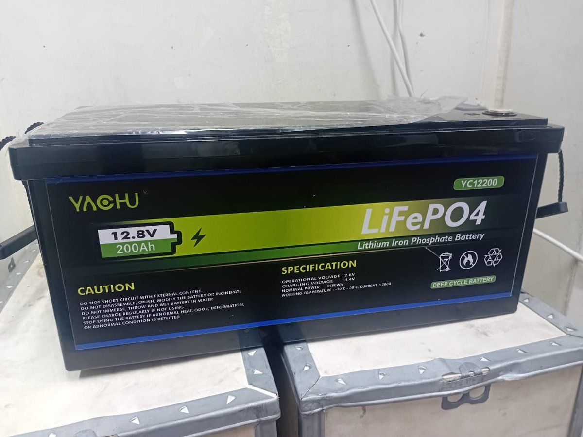 200Ah 12.8V Lithium Battery (LiFePO₄) – High-Capacity Power Storage for Solar, Inverter & Backup Systems. Ideal for solar systems, inverters, UPS, and off-grid backup power.