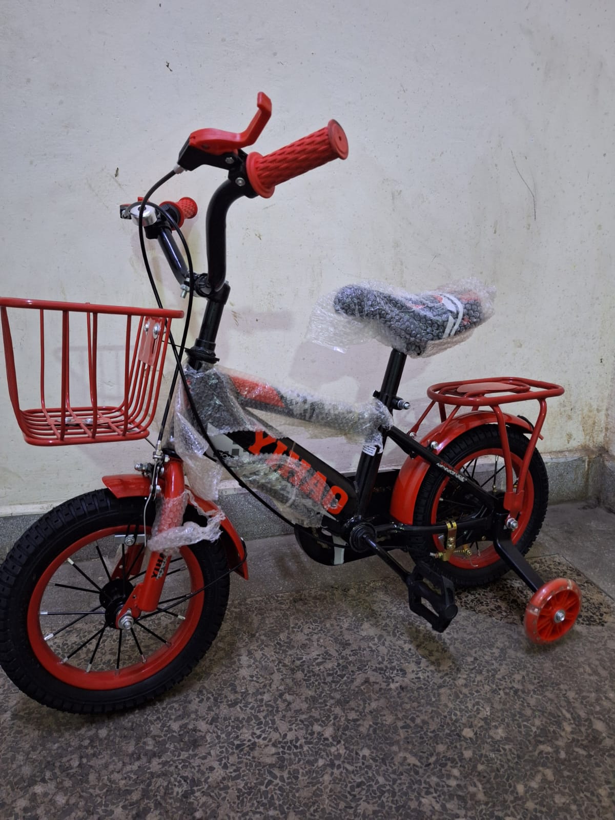 Kids Bicycle Size 16(Age4-8Years) – Strong Frame with Training Wheels for Boys & Girls Give your child the perfect riding experience