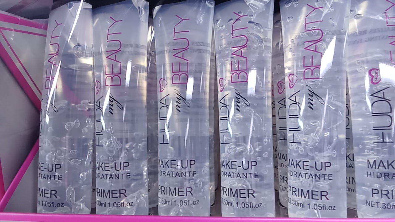 make up HUDA BEAUTY FACE PRIMER Moisturizer Foundation Primers