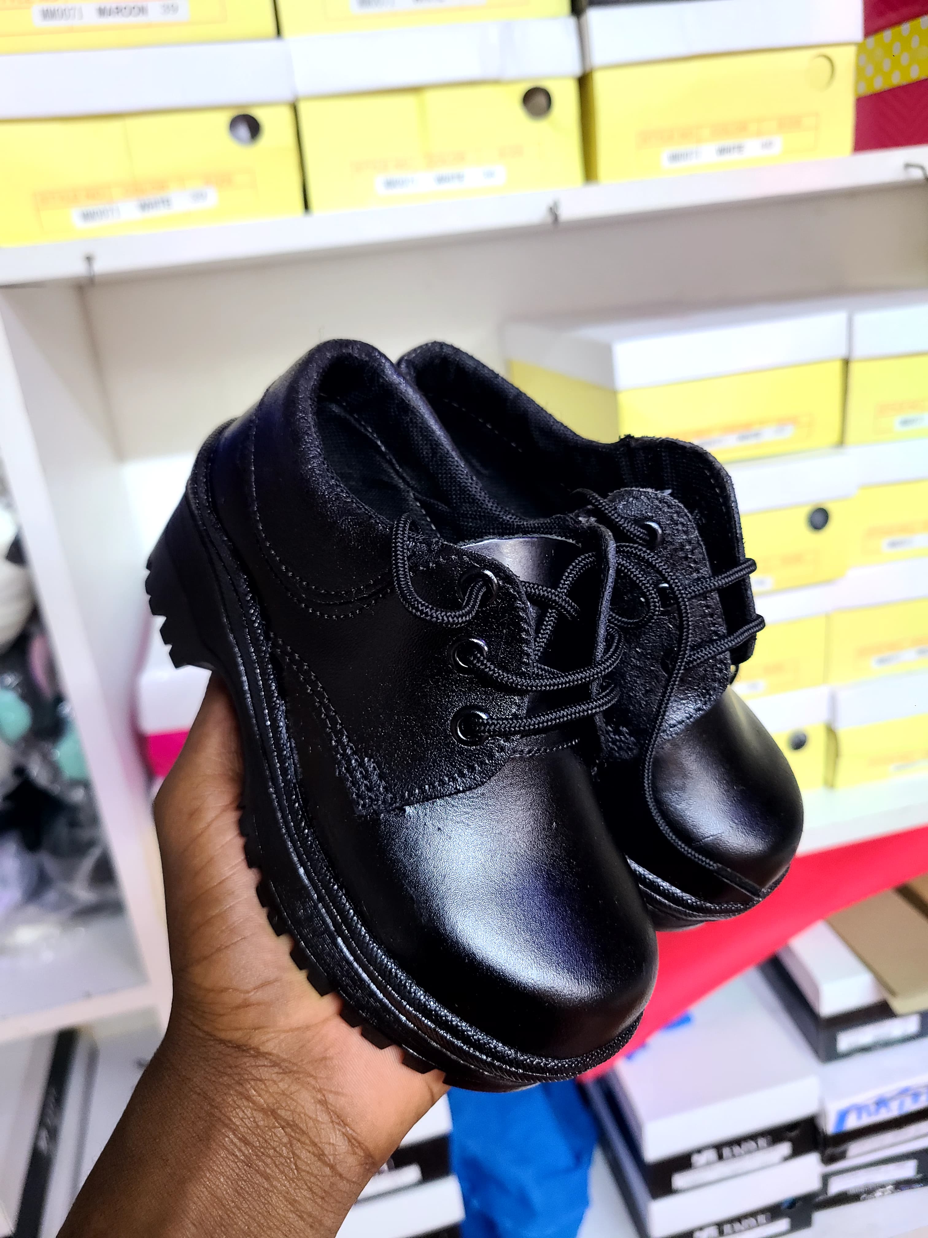 Tough sole BACK TO SCHOOL UNISEX DESCENT FOOTWEAR Girls and Boys' Shoes  Oxfords