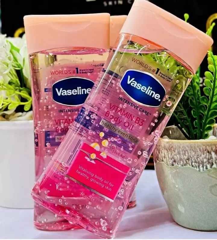 3 Packs Vaseline Set Daily Brightening Even Tone Body Lotion + Overnight Serum + Vaseline Body Oil for Glowing Skin, with Vitamin B3 - 400ml For Radiant Looking Skin in 2 Weeks Vaseline Body Lotion