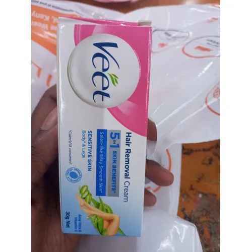 Veet 5 In 1Hair Removal Cream For Sensitive Skin.