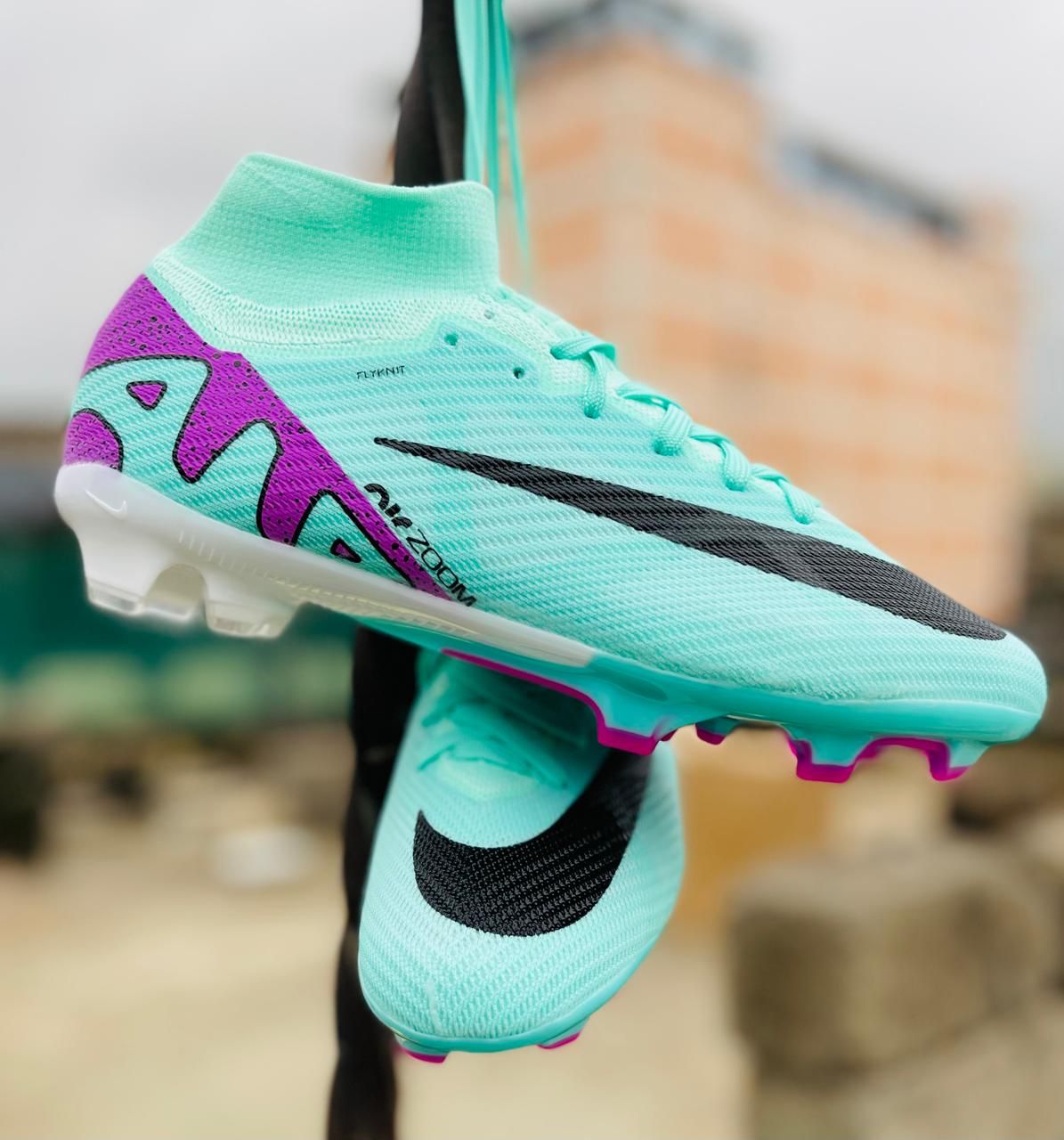 New Men Soccer Shoes Fashion Football Boots ;Ultimate Limited Edition FG Firm Ground soccer cleats