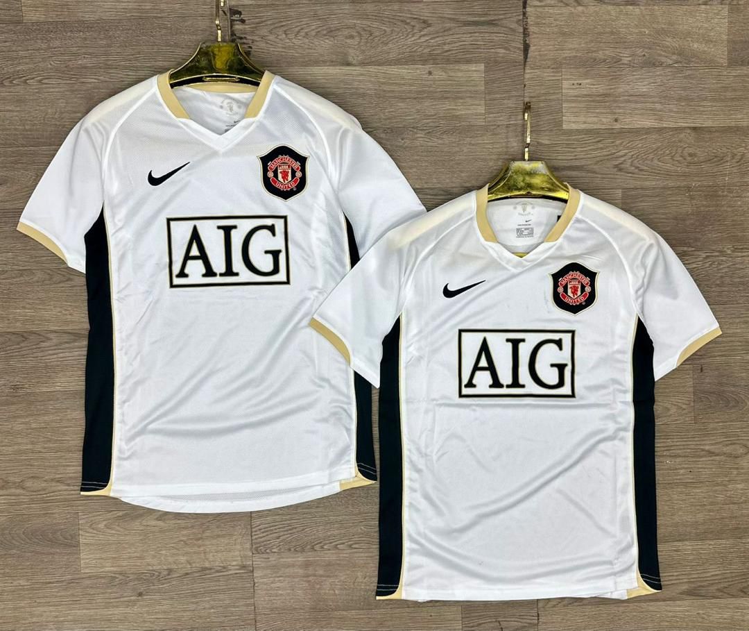 BACK IN STOCK!! RARE!! Unique Good Quality Authentic 2006-2007 Manchester United Away Shirt/Jersey.