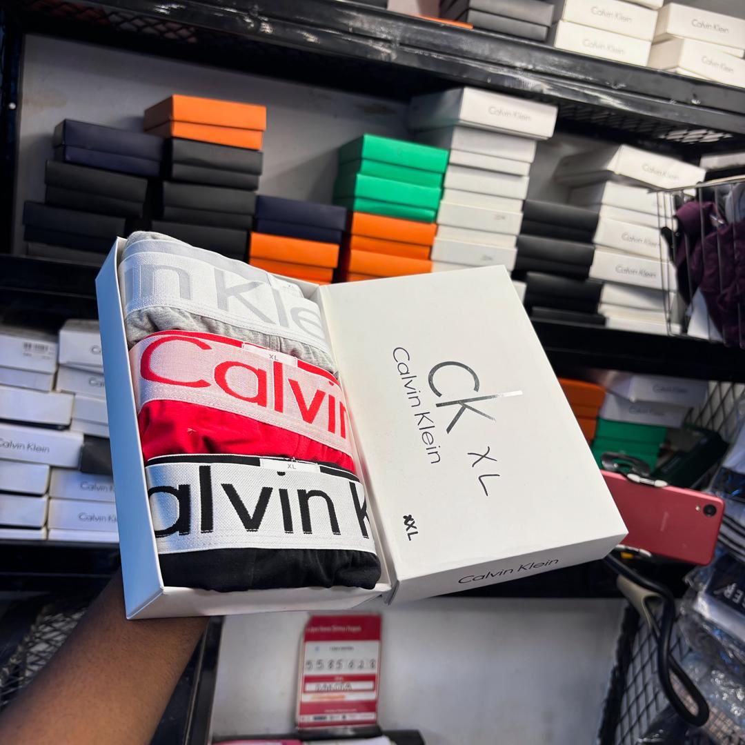Best Price Classic Good Quality Cotton Calvin Klein Men Boxers 3 Pieces.