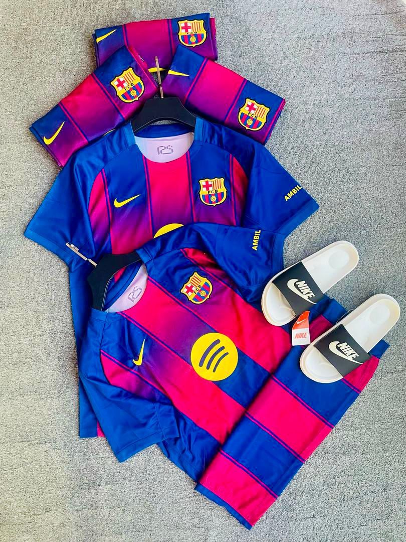 Classic Outstanding Good Quality Authentic New Arrival/New Season Fc Barcelona 2025-2026 Home Kit/Jersey.