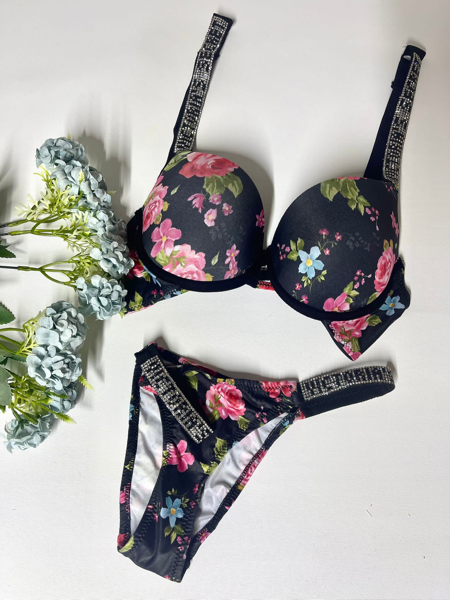 Good Quality Trendy Special Underwear For Special Women PushUp 2pcs.