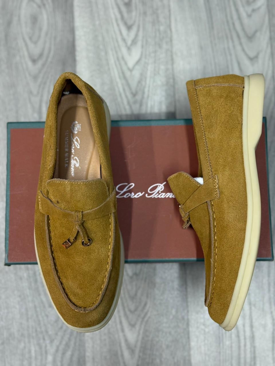 High Quality Soft Comfortable Stylish Fashionable Trendy loafers in suede.