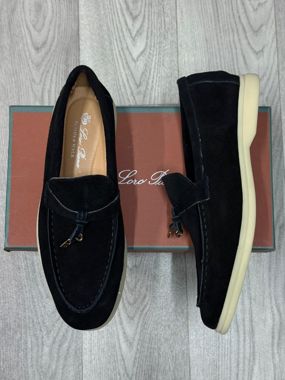 High Quality Soft Comfortable Stylish Fashionable Trendy loafers in suede.