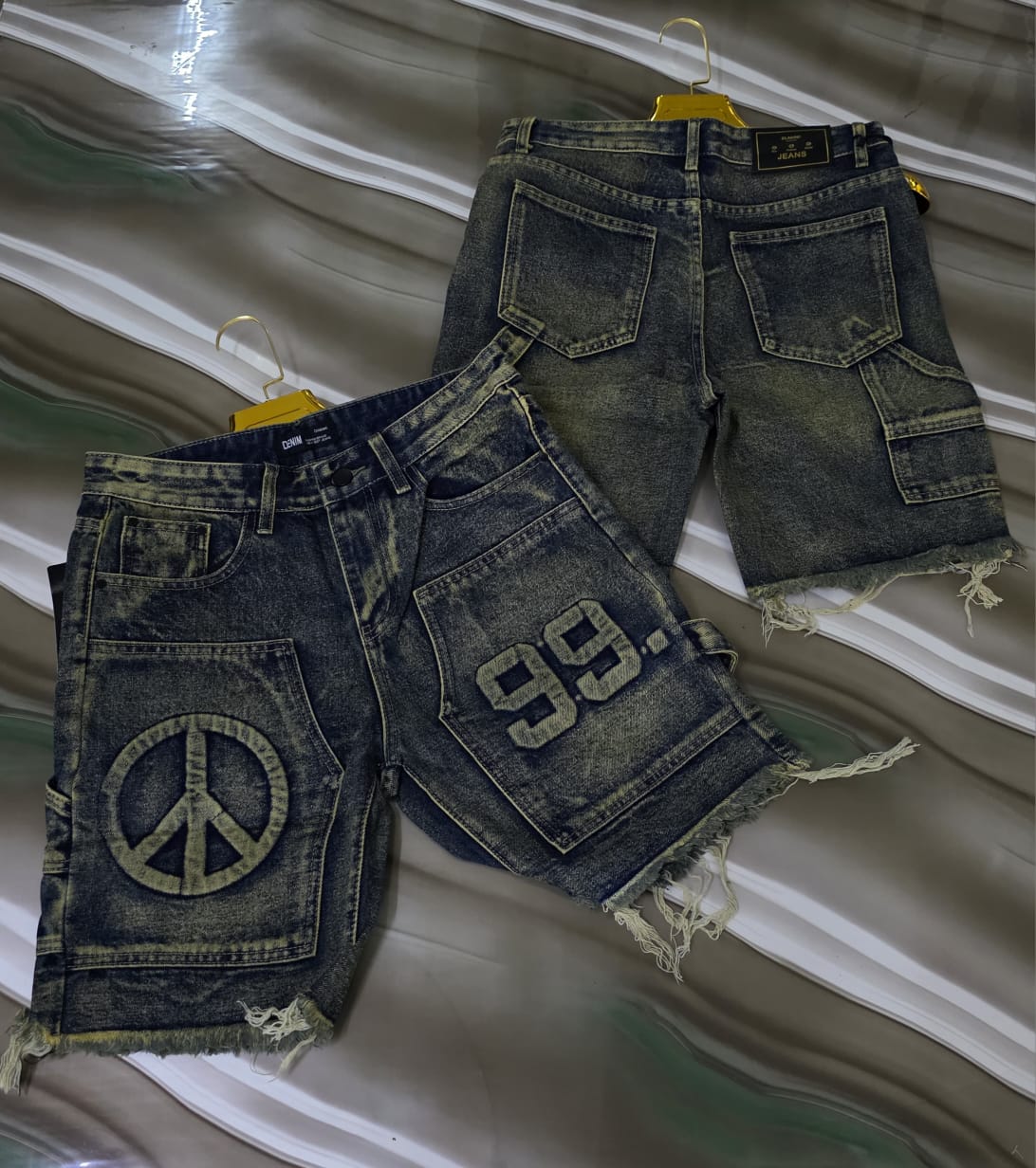 Excellent Quality Trendy Fashionable men's denim shorts.