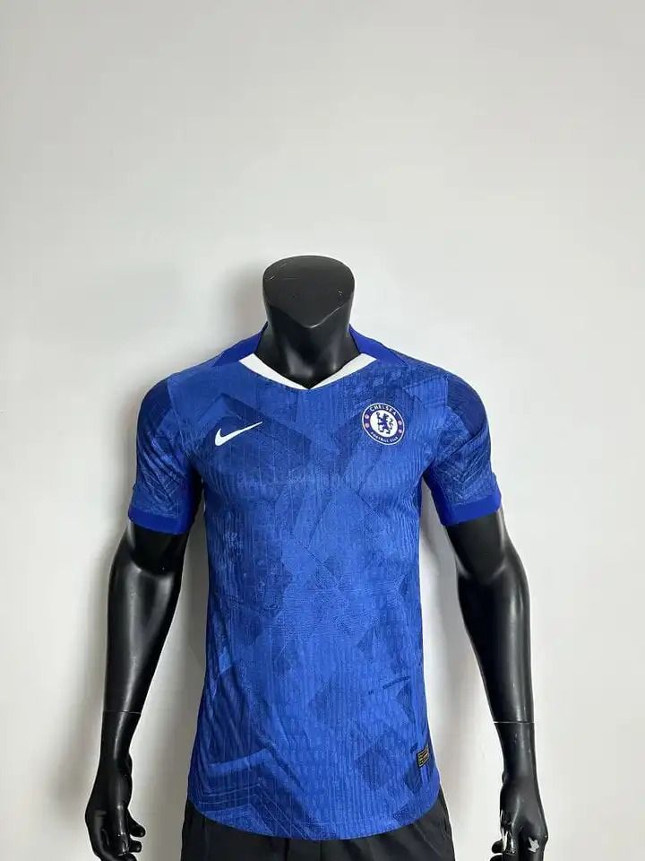 good quality Chelsea FC 2025/26 home jersey.