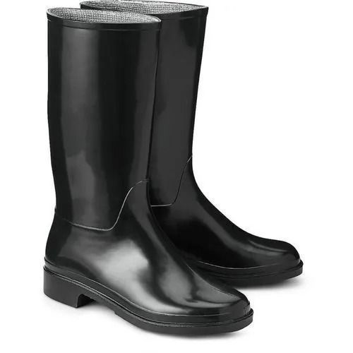 Black PVC gumboots durable waterproof footwear designed to keep feet dry and protected in wet conditions.
Men's Shoes > Boots > Mid-Calf