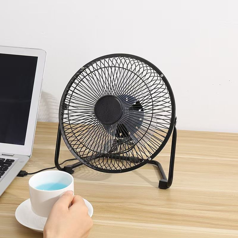6 Inch Portable USB consumption small fan metal table fan 360° rotation mini fans desktop bass electric fandissipate heat Cooler Cooling Fan for students office workers for PC / Notebook Air cooled