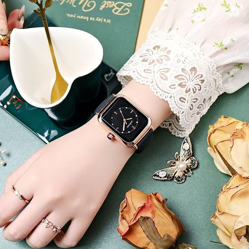 Women Watches Creative Fashion Versatile Quartz Watch Square White Simple Design Ladies Watches Business Silicone Luminous Wristwatch Casual Clock