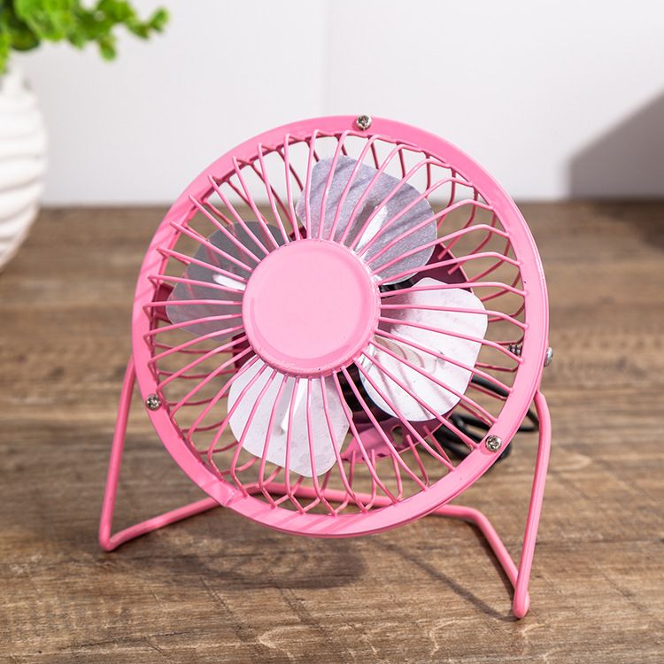 6 Inch Portable USB consumption small fan metal table fan 360° rotation mini fans desktop bass electric fandissipate heat Cooler Cooling Fan for students office workers for PC / Notebook Air cooled