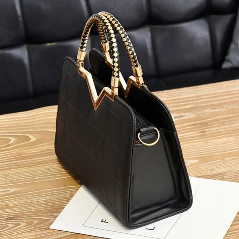 Fashion Women Handbag Classic Retro Shoulder Bag Commuting Crossbody Bag Designer Tote Bag Shoulder Messenger Office Work PU Leather Female Bag Ladies Luxury Handbag Fashion Elegant Shoulder Bag Girls