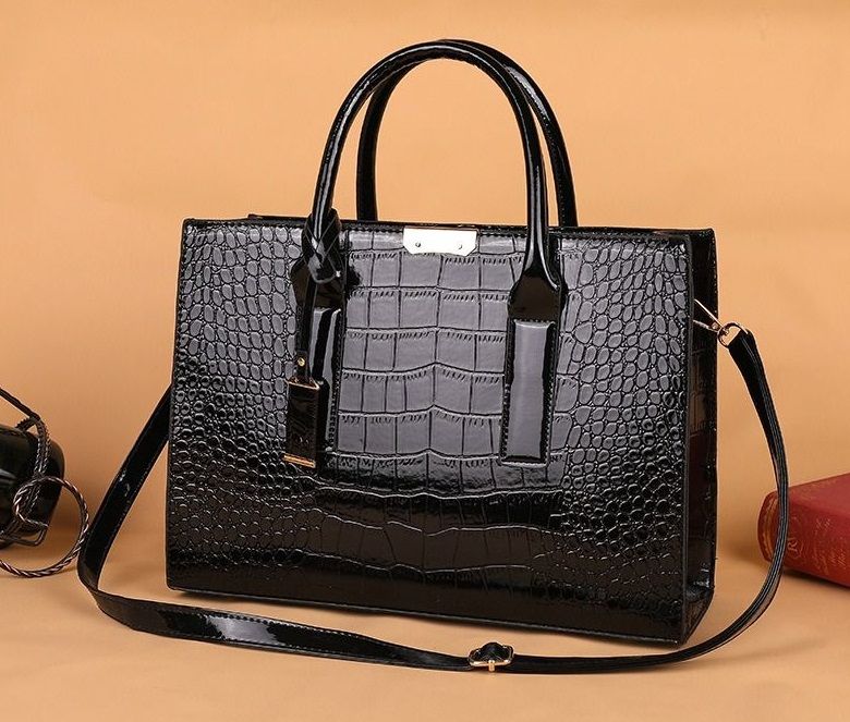 New Quality Fashion Ladies Shoulder Bags Women Handbags Tote Bag Crocodile-patterned PU leather Ladies Handbag Ladies Bags Sling Bags Hand Bags Slingbags Large Capacity Durable Classic Fashion Luxury