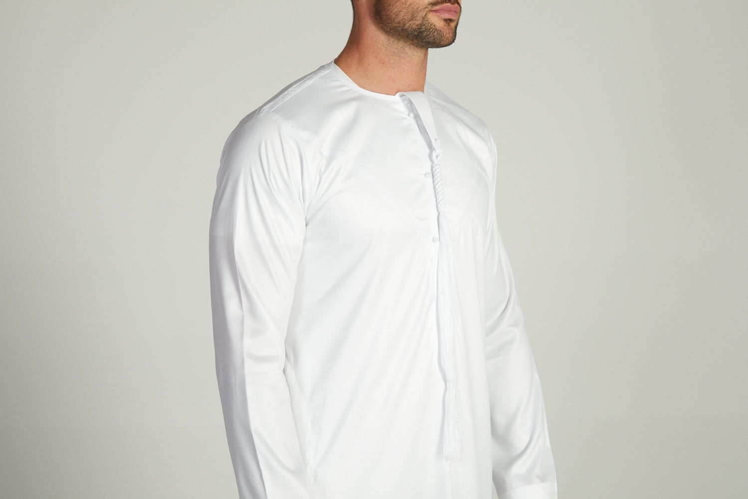 Limited Time Offer! Premium Emirati Thobe/Kanzu – Elegant White  Kanzu Attire for Men