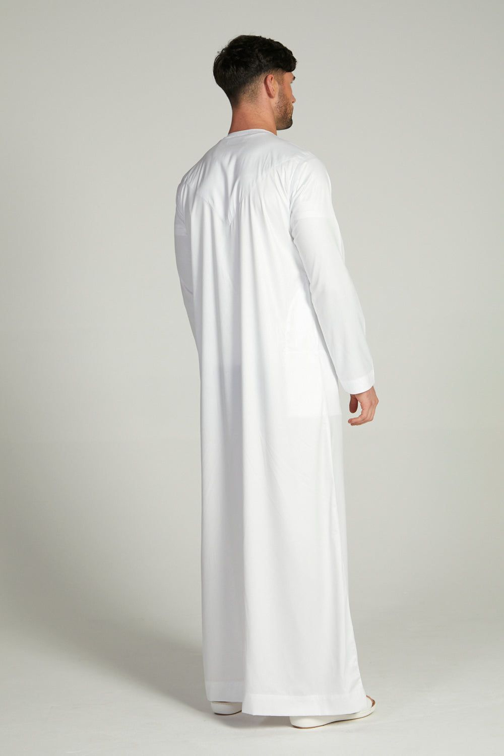 Limited Time Offer! Premium Emirati Thobe/Kanzu – Elegant White  Kanzu Attire for Men