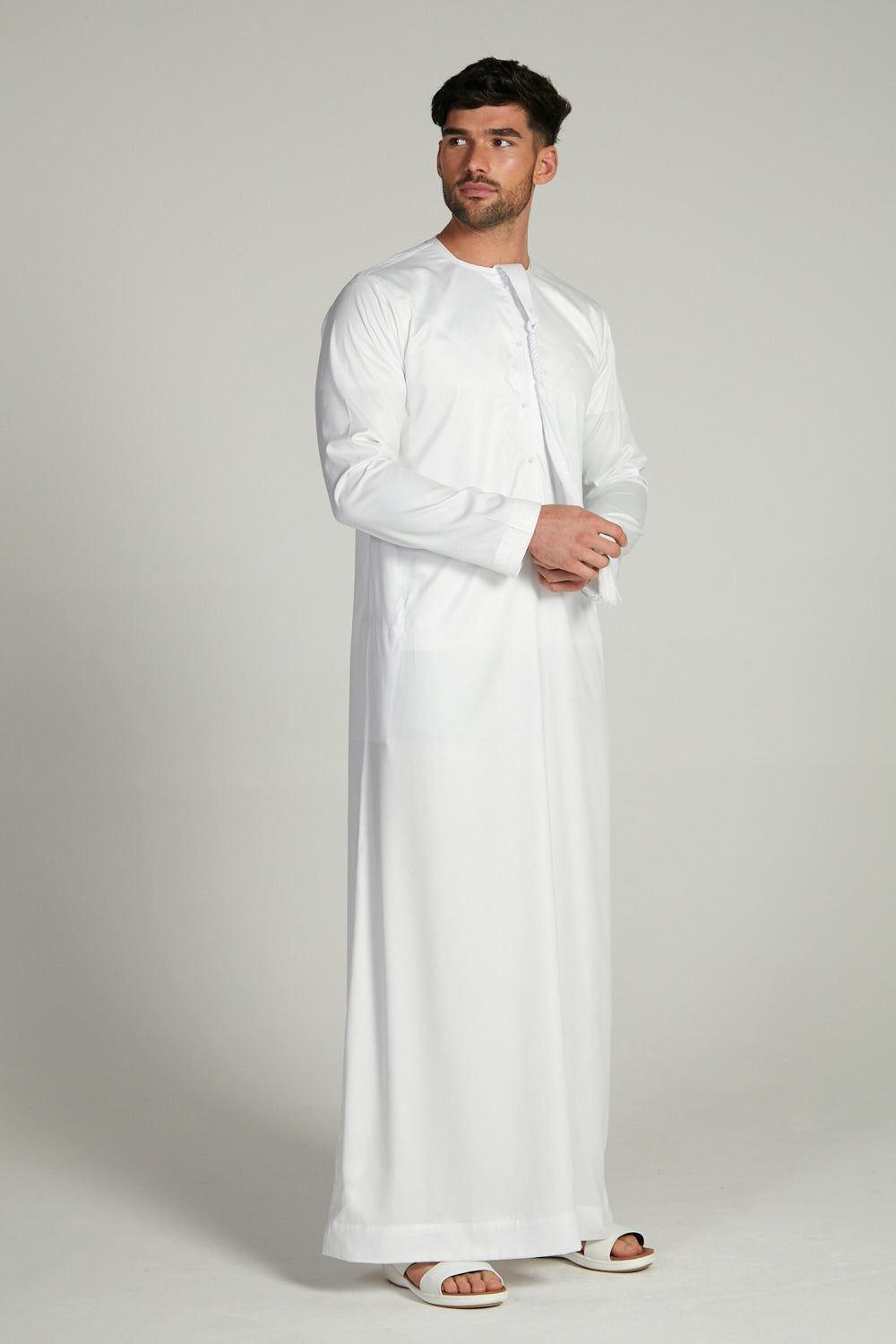 Limited Time Offer! Premium Emirati Thobe/Kanzu – Elegant White  Kanzu Attire for Men