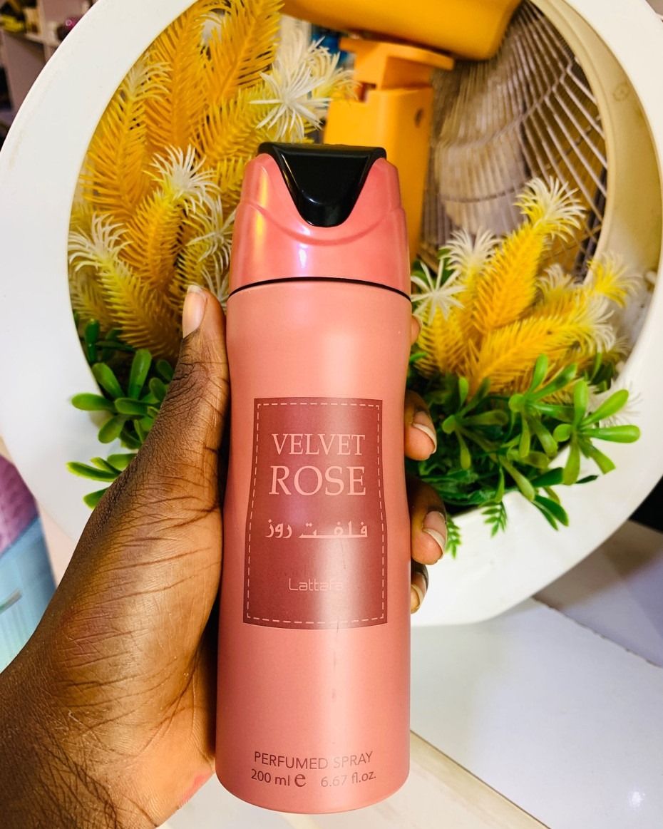 Lattafa Velvet Rose Deodorant Spray 200 Ml