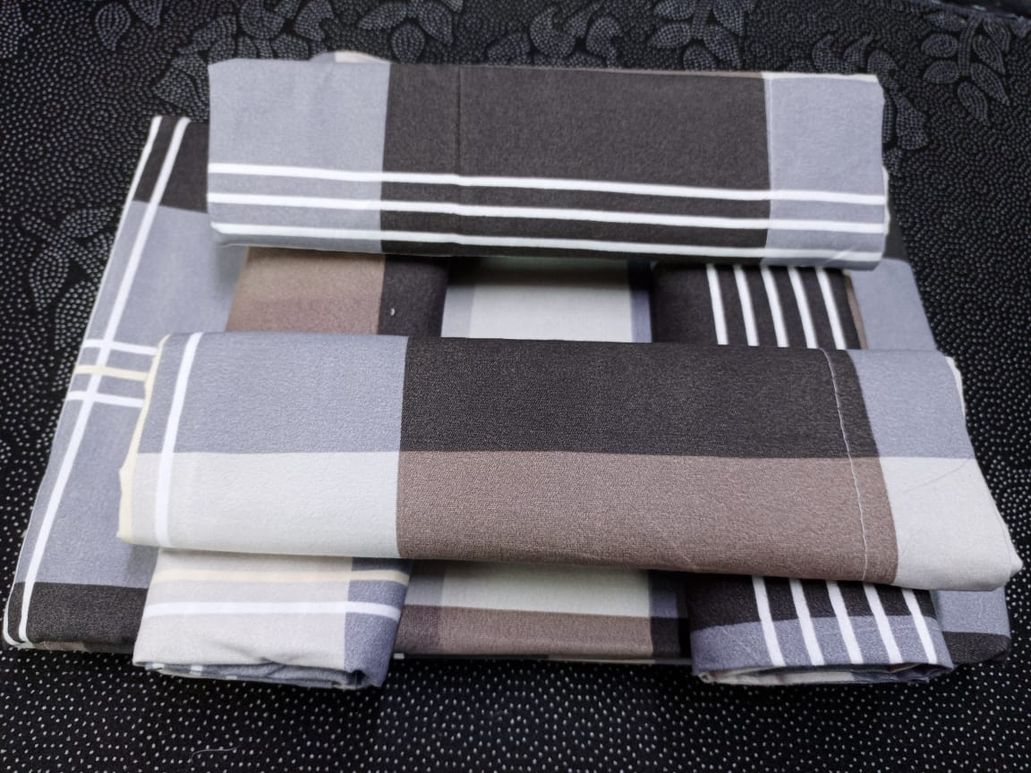 6pc set bedsheets 6*6 (2 Bed sheets, 4 pillow cases) Cotton Bedsheets Set comes as 2pcs of Bedsheet and 4pcs of Pillow Cases Bedding Set