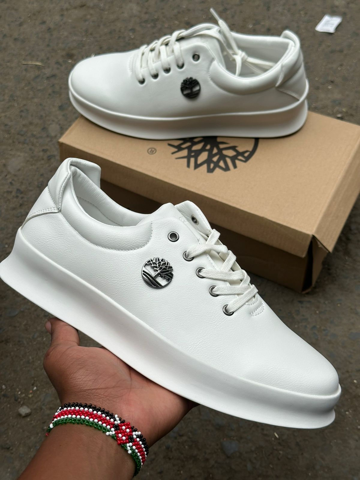 New Arrival Timberland Casual Classic Mens and Womens Shoes, Unisex Comfortable Lace Up Sneakers Fashionable Unisex Shoes Low Cut Sneakers Girls and Boys Sports Shoes Sizes (40-45)