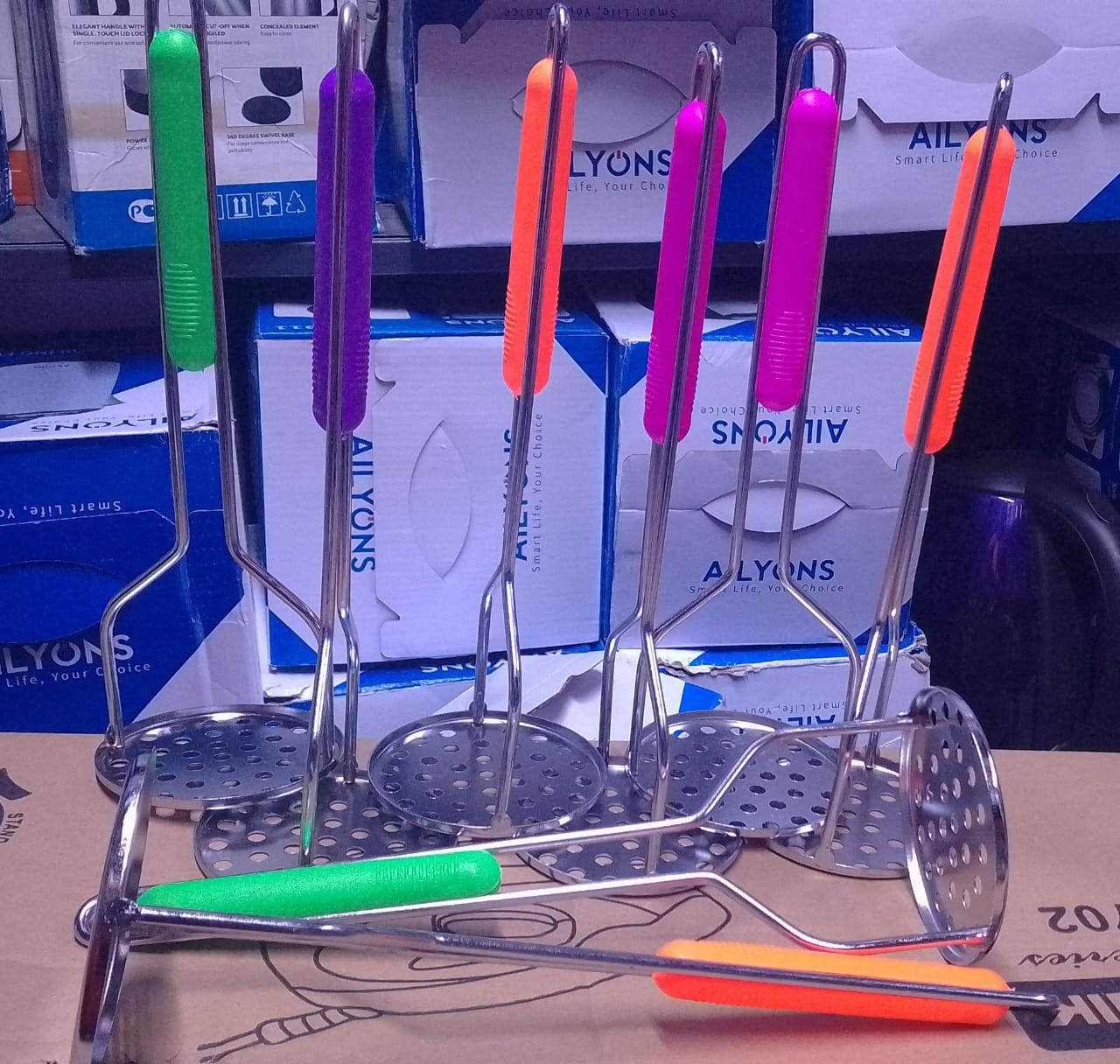 Heavy Duty Stainless Steel Potato Masher - Easy Grip Kitchen Tool for Mashing Potatoes, Fruits, Vegetables & Baby Food, Dishwasher Safe