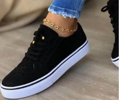 Womens Shoes. Vans