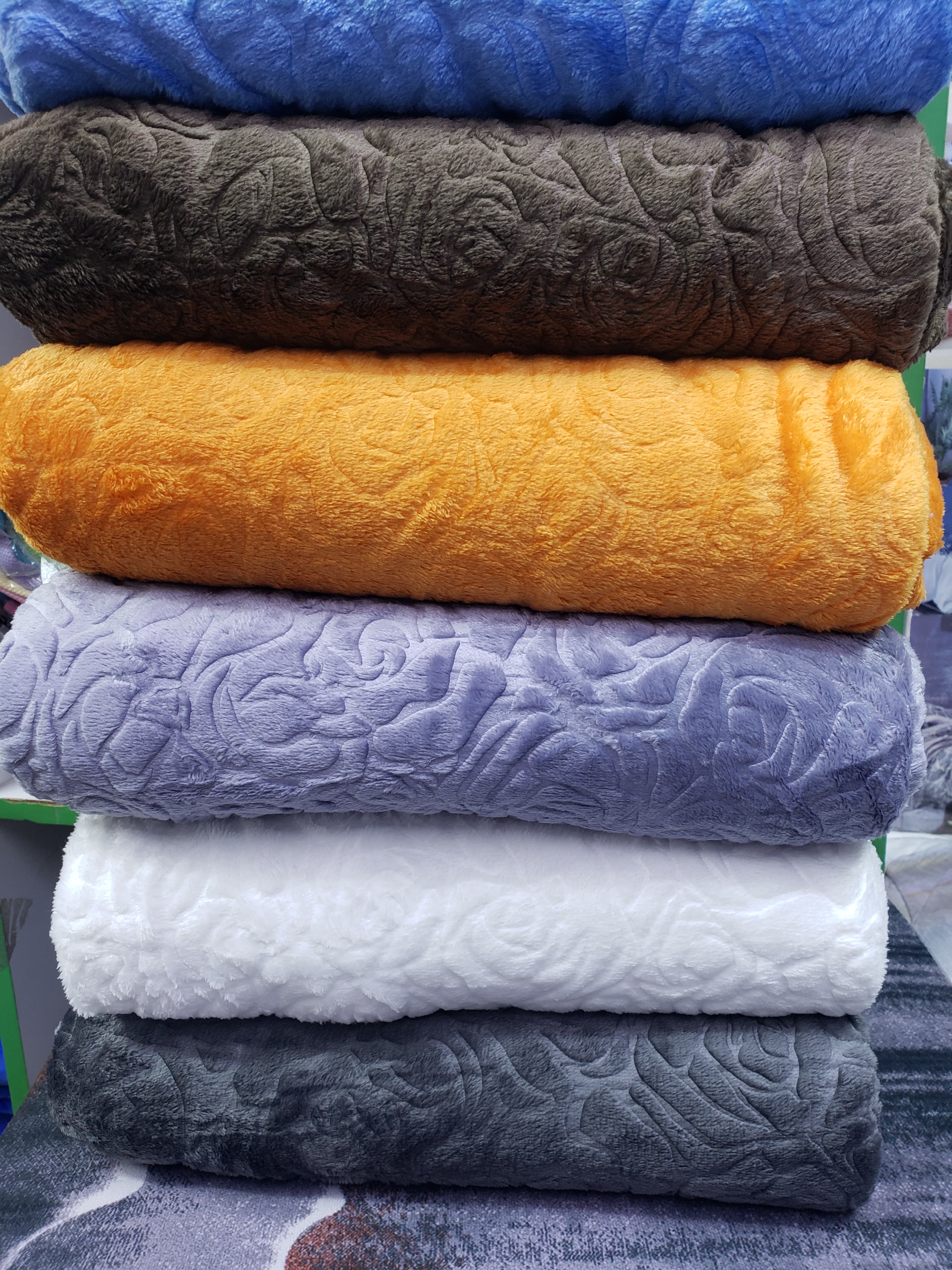 📌 Cabbage fleece throw blankets in stock
▫️Size - 6by6