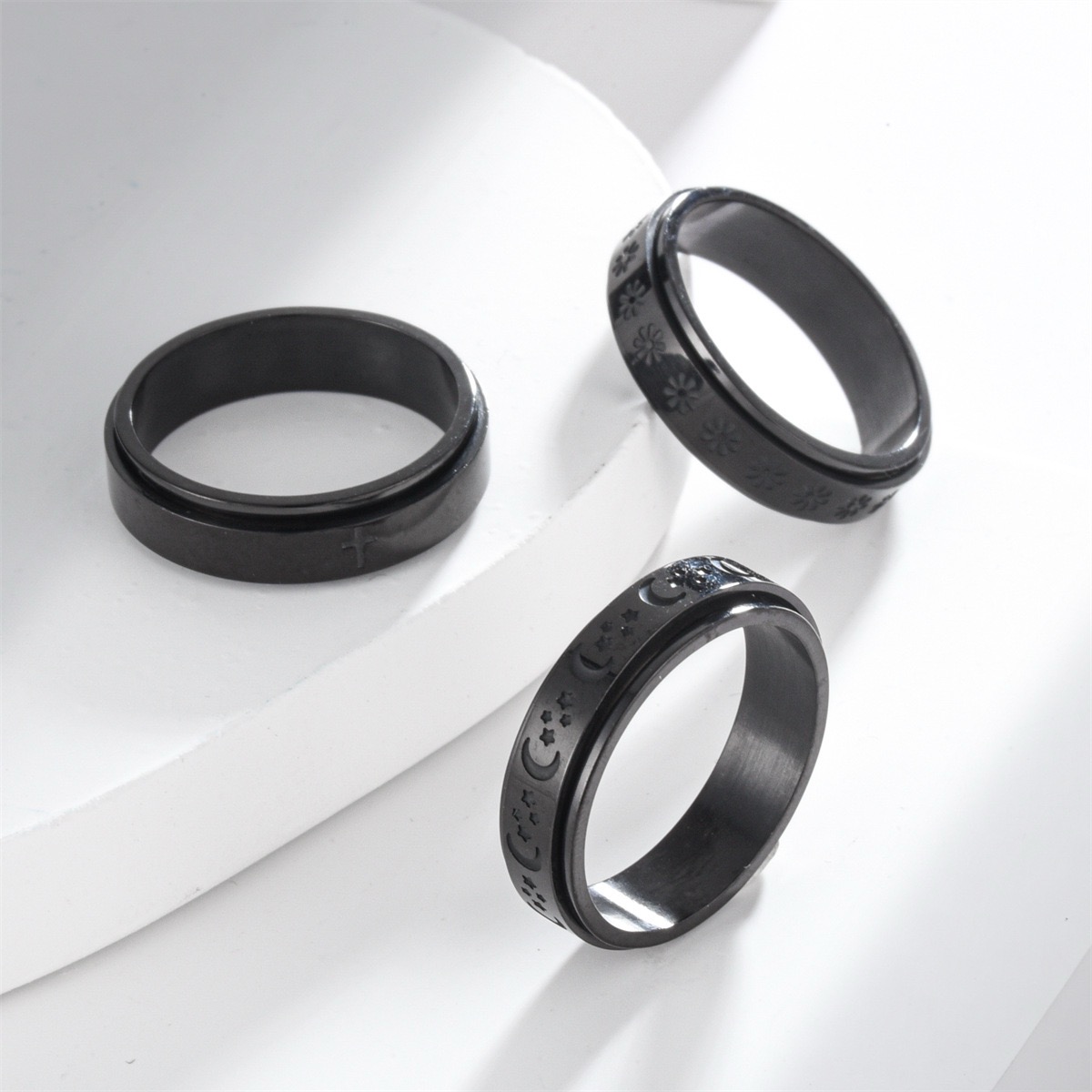 Spinning Anxiety Ring for Women Men Star Moon Fidgets Rings 2025 Stainless Steel Anti Stress Ring Rotate Gift bagues pour femme