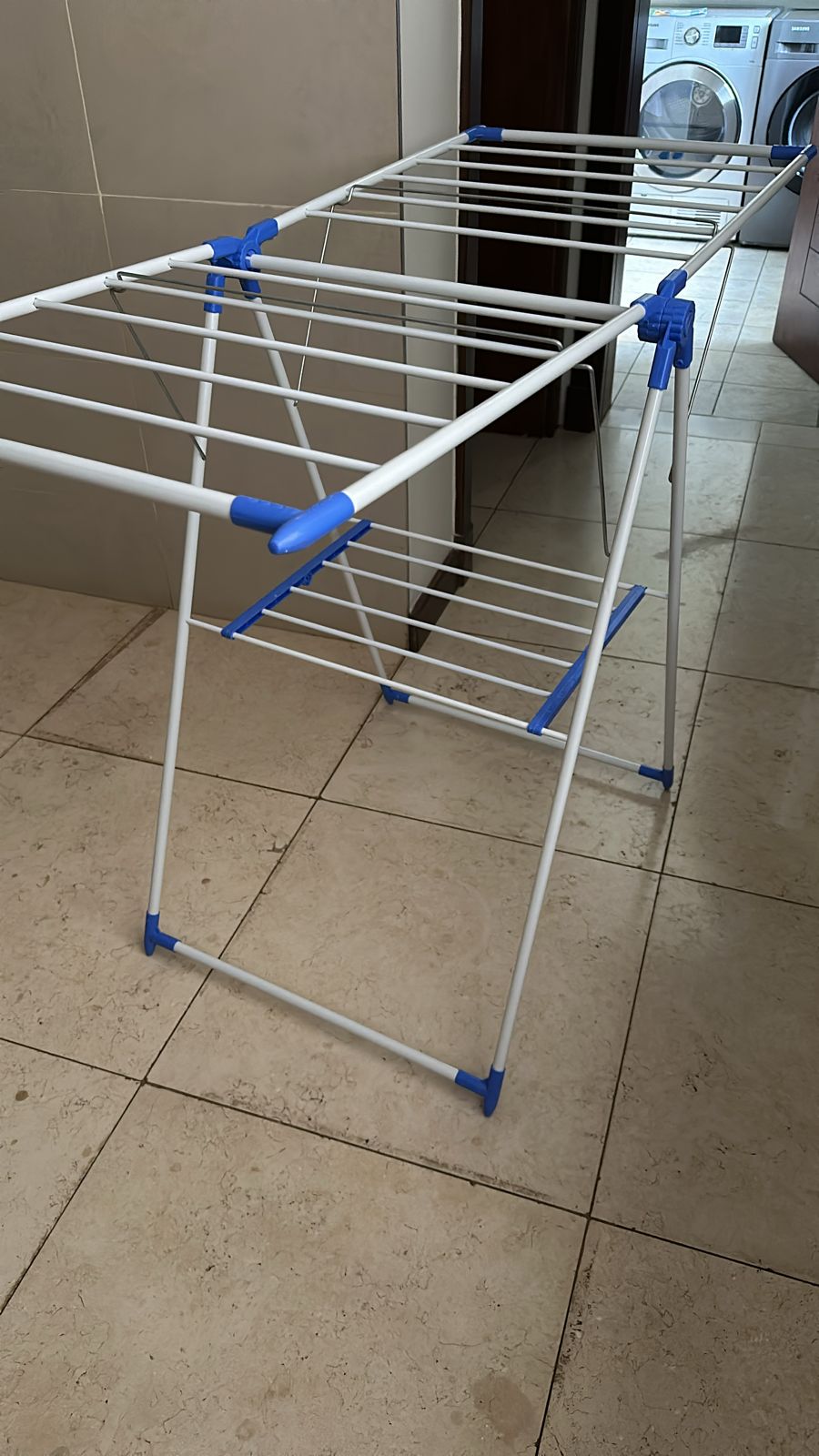 Outdoor portable and moveable family cloth drying rack
