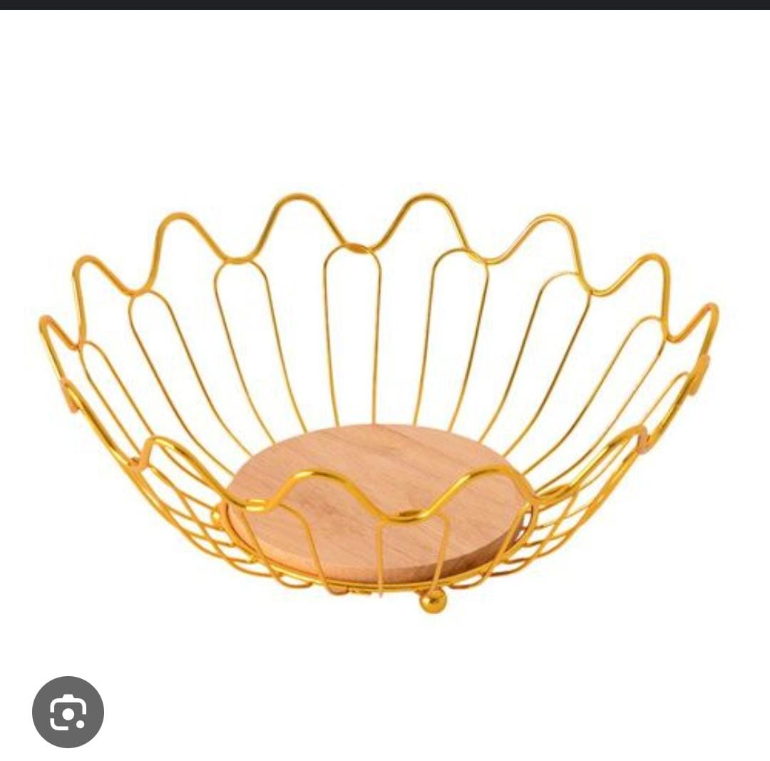 Stainless Steel Decorative Goldish Kitchen Fruit Basket with Wooden Base – Elegant, Rust-Free Display for Organizing and Showcasing Fresh Fruits in Style