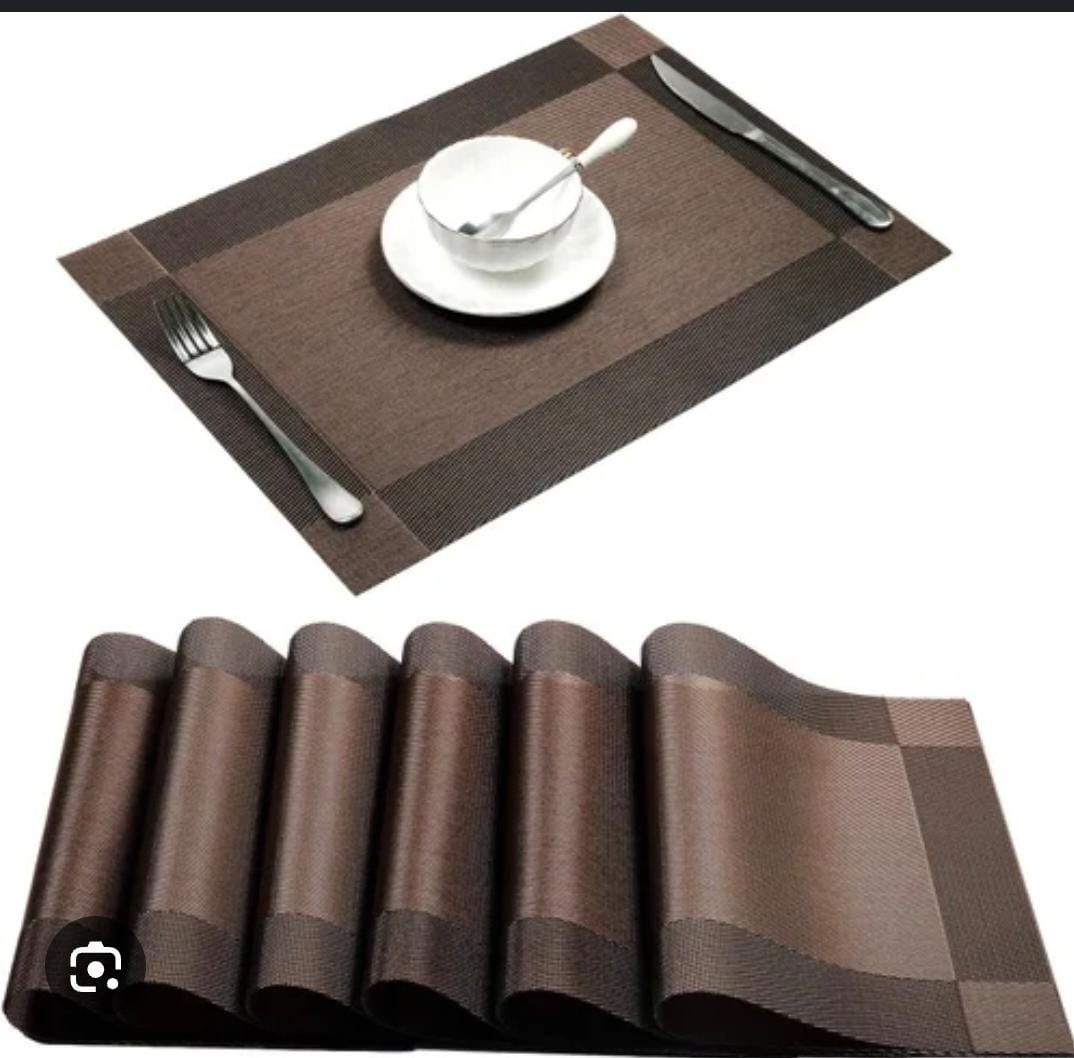 Set of 6pcs PVC Kitchen & Dining Table Mats with Decorative Lines – Durable, Easy-Clean Placemats for Practical Style and Effective Table Surface Protection