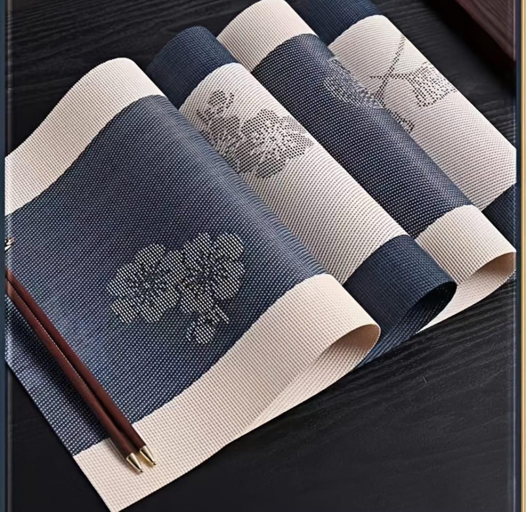 Set of 6pcs PVC Kitchen & Dining Table Mats with Decorative Lines – Durable, Easy-Clean Placemats for Practical Style and Effective Table Surface Protection