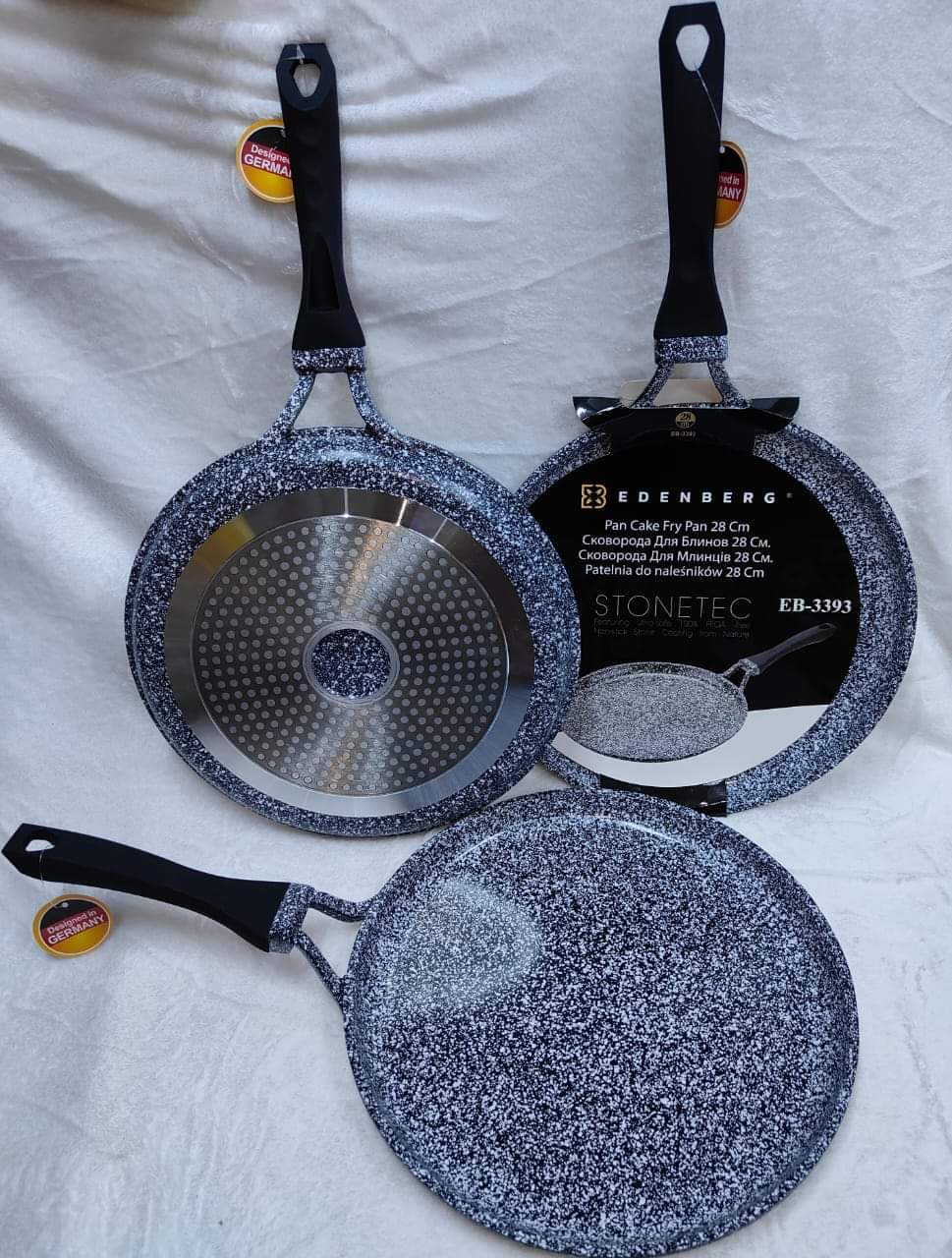 PAN. EDENBERG Heavy Granite 28cm Chapati /Creep Pan For frying chapatis, pizza etc
Can be used for commercial or home use
Non Stick Flat Pizza, Chapati Frying Pan With Plastic Handle