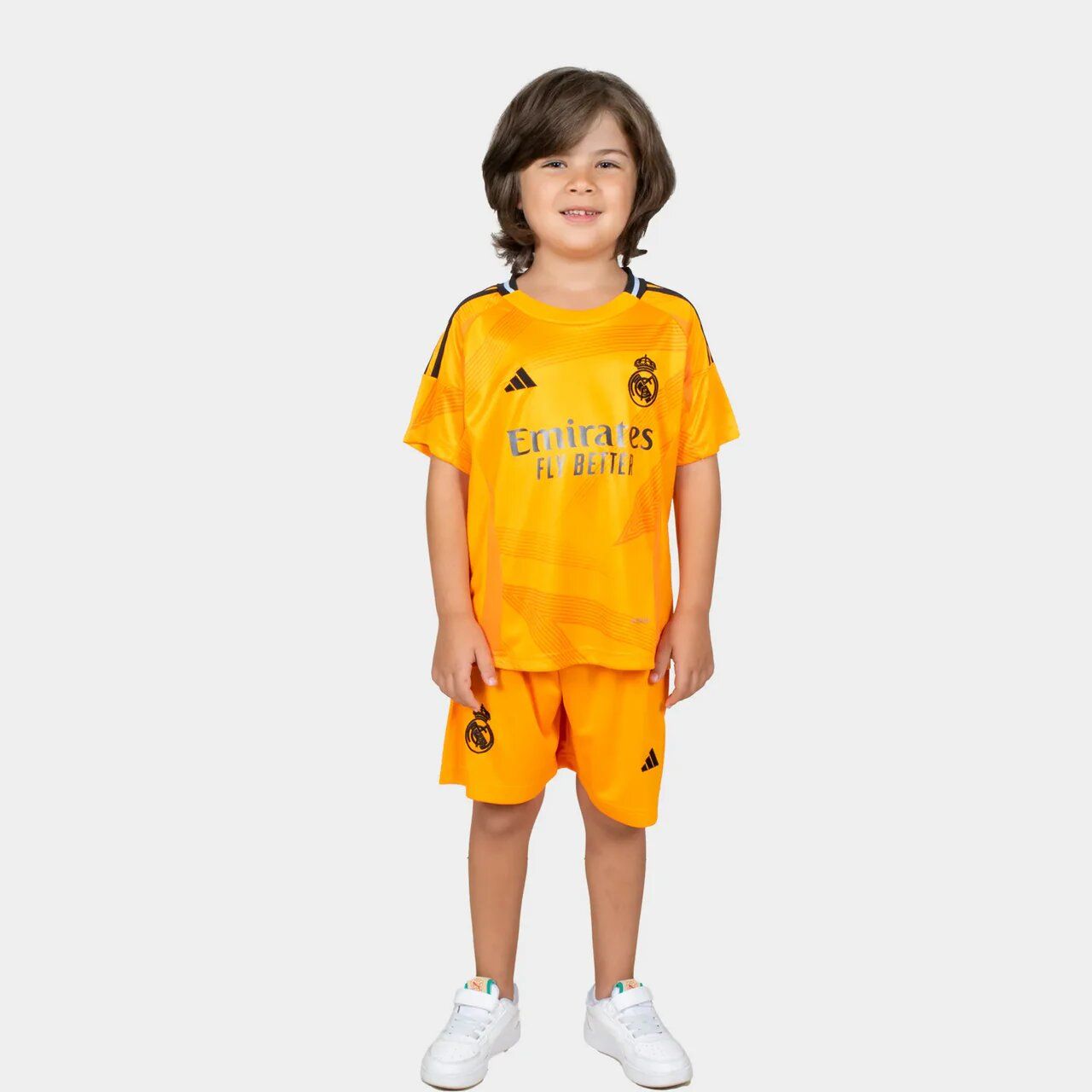 Real Madrid 24/25 Away Jersey Kids Kit Top and Shorts                                                                                                                                                  .
