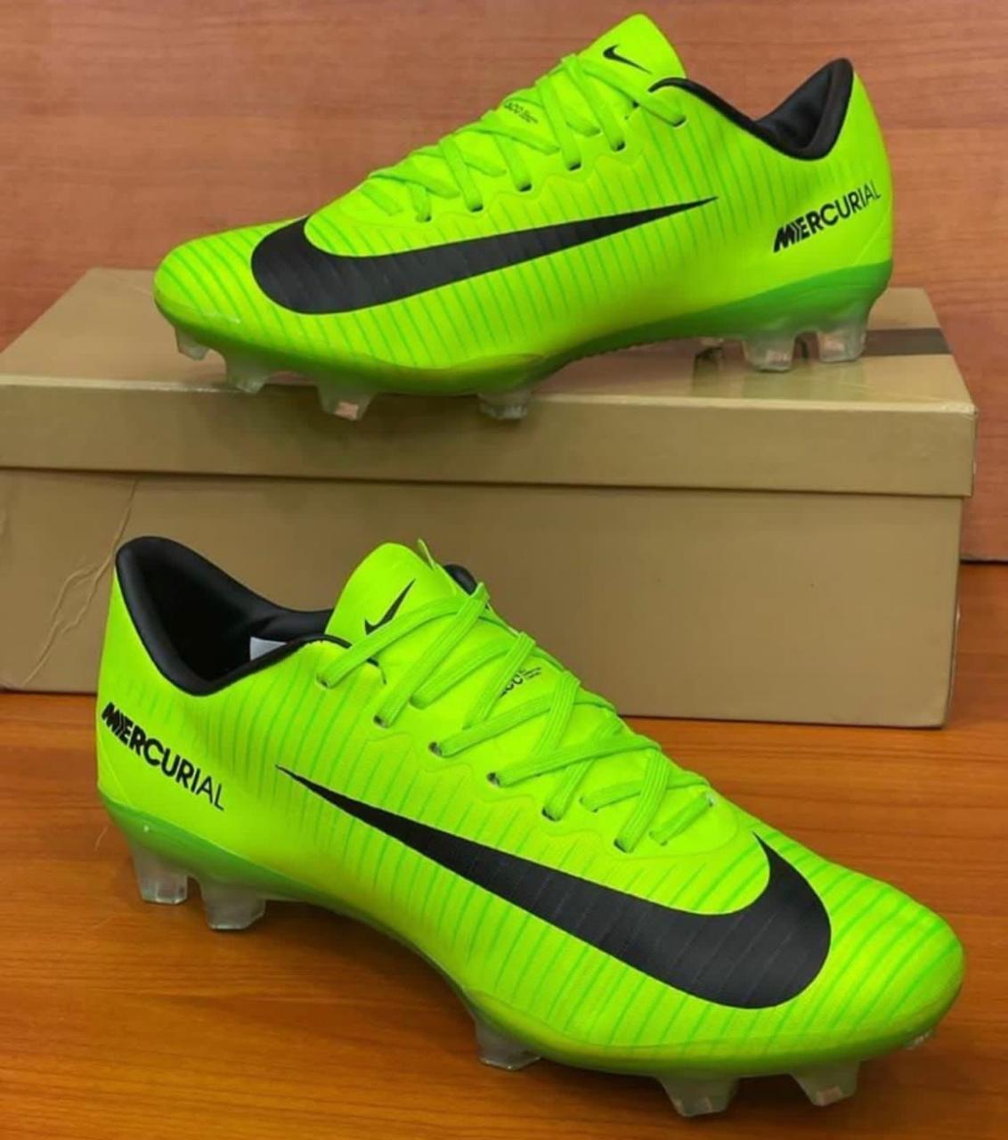 Mercurial Boots Vepor XI Electric Green FG Football Soccer Shoes All Weather Conditions Football Cleats V16